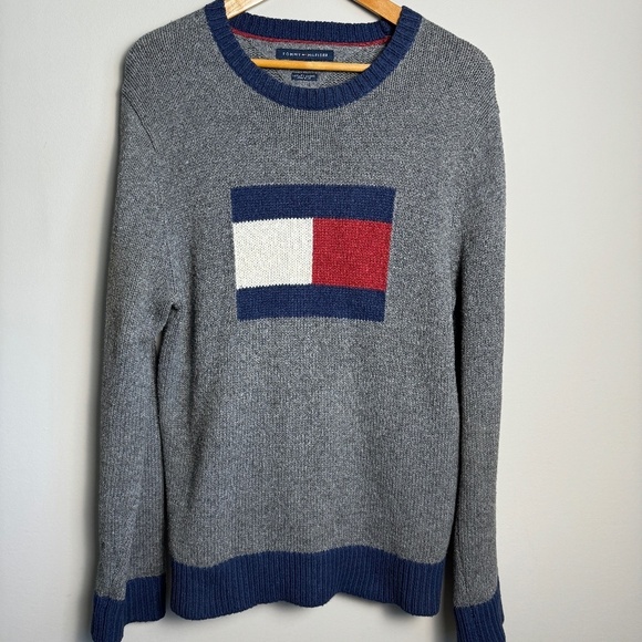 Tommy Hilfiger Luxury Blend Men's Gray Logo Long Sleeve Knit Sweater Large - Picture 1 of 14